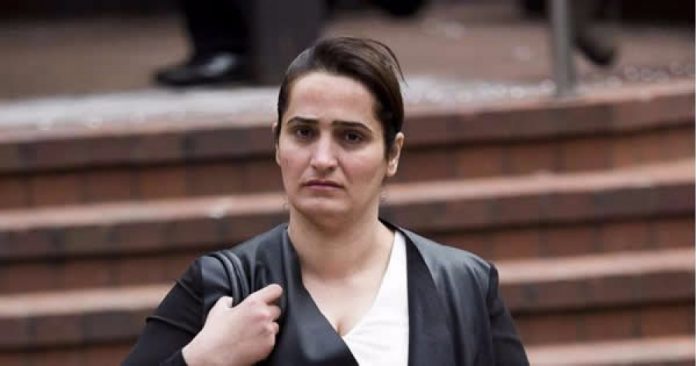 6d00c12bde6a8ef539621cd606ac11ea_XL