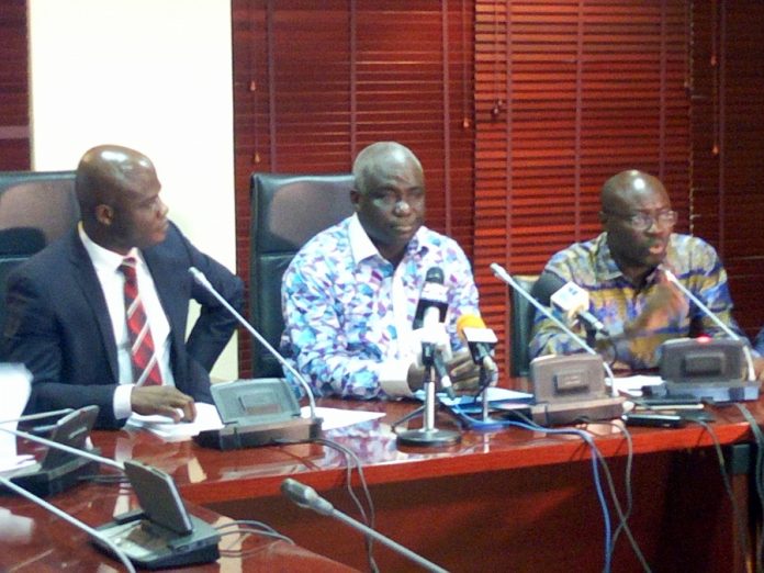 f564c1422f75d8af61b6191b15b3db80_XL