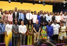 MTN awards 500 scholarships to students and teachers